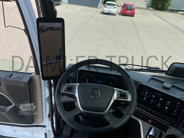 Standard nyergesvontató Mercedes-Benz eActros 600 LS GigaSpace SoloStar SHZ Standklima