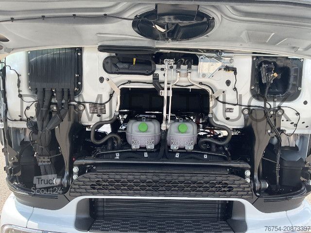 Standard nyergesvontató Mercedes-Benz eActros 600 LS GigaSpace SoloStar SHZ Standklima