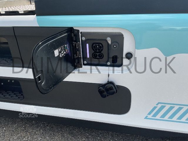 Standard nyergesvontató Mercedes-Benz eActros 600 LS GigaSpace SoloStar SHZ Standklima