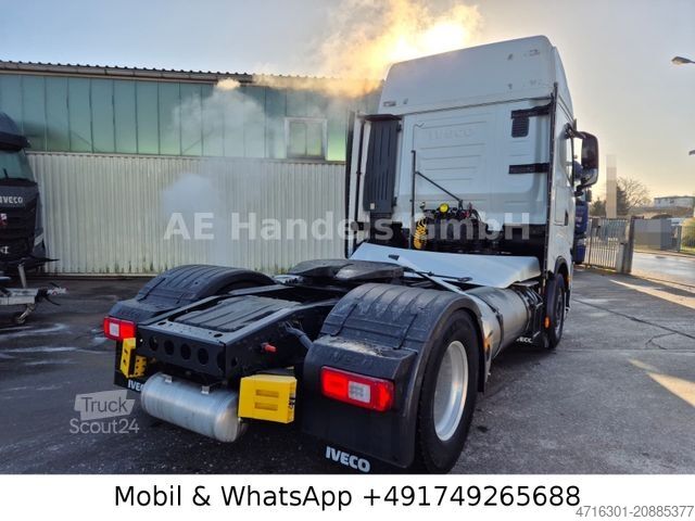 Standardni vlačilec IVECO S-Way 460 AS LNG *Retarder/ACC/2xTank/LED/Leder