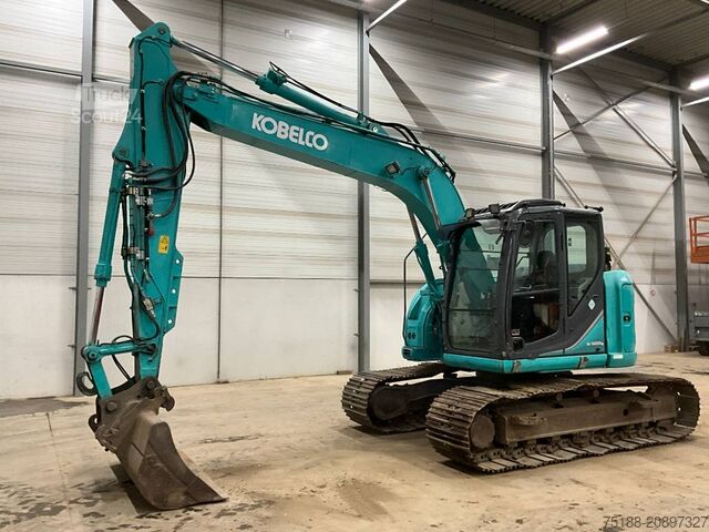 Excavator pe șenile Kobelco SK 140 SR LC-3