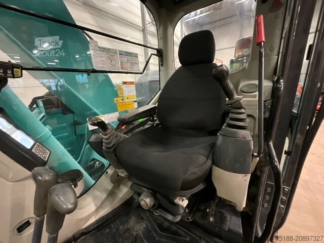 Excavator pe șenile Kobelco SK 140 SR LC-3