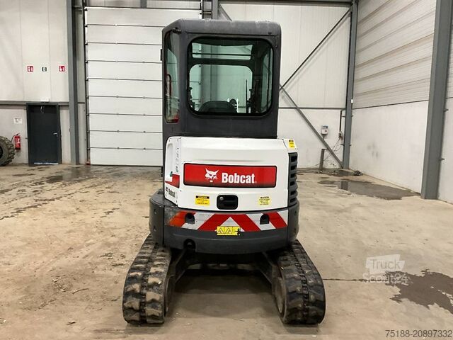 Miniexcavadora Bobcat E 26 EM