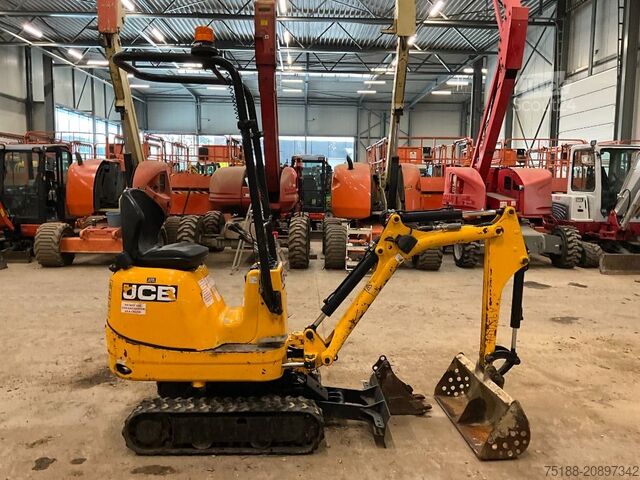 Mini excavator JCB 8008