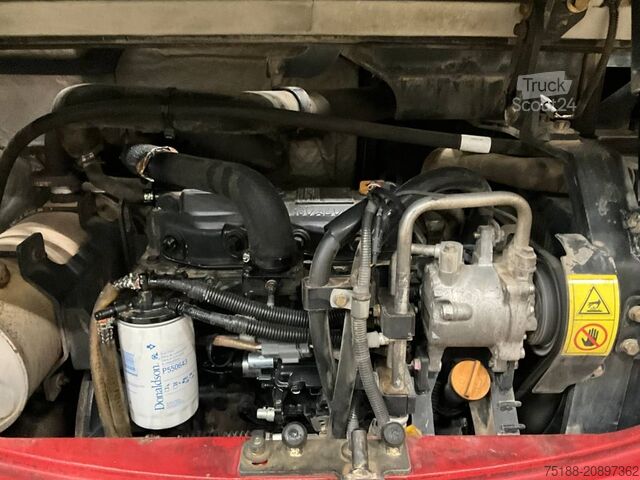 Mini bager Takeuchi TB 260