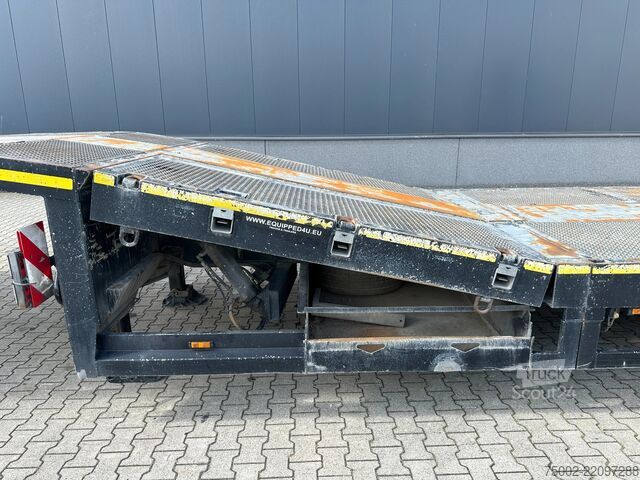 Polovični polnilnik z nizkim nakladanjem Broshuis 3ABSD Lowloader 3-axle / GVW: 59.000kg / Neck: ...
