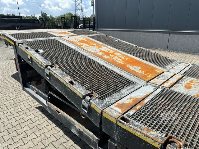 Polovični polnilnik z nizkim nakladanjem Broshuis 3ABSD Lowloader 3-axle / GVW: 59.000kg / Neck: ...