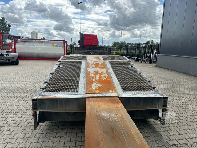 Polovični polnilnik z nizkim nakladanjem Broshuis 3ABSD Lowloader 3-axle / GVW: 59.000kg / Neck: ...