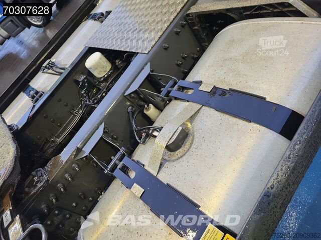 Standard-SZM Volvo FH 420 4X2 XL 2xTanks I-ParkCool Leder