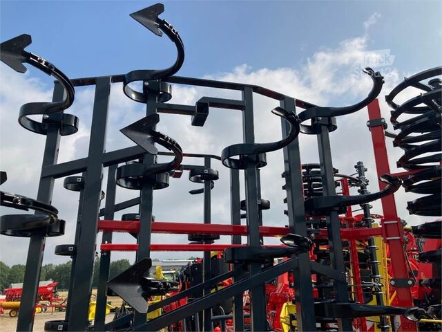 Cultivator de câmp SAPHIR Saphir GE 601 mit APV Drillstar 300