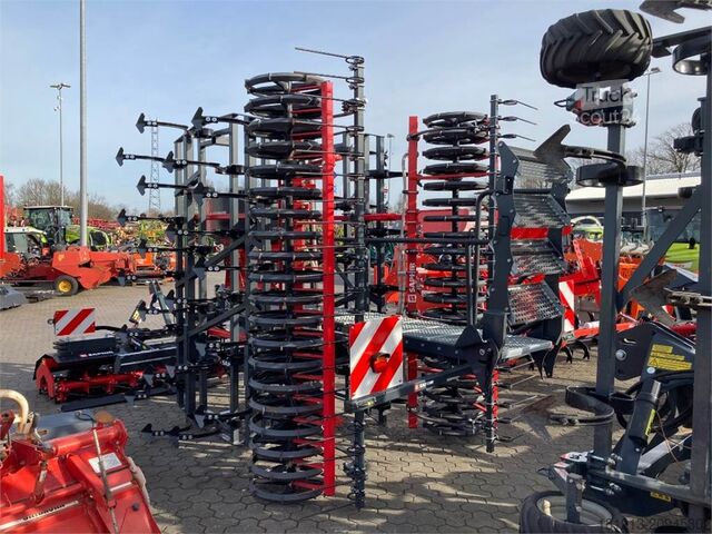 Cultivator de câmp SAPHIR Saphir GE 601 mit APV Drillstar 300