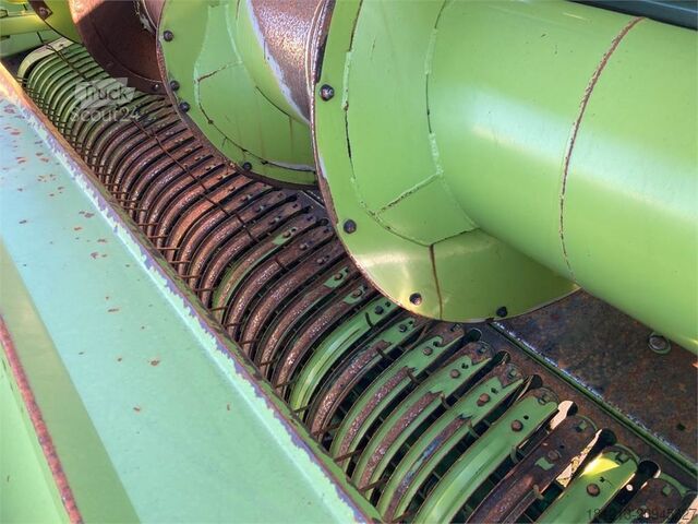 Máquina agrícola CLAAS PU 300 HD