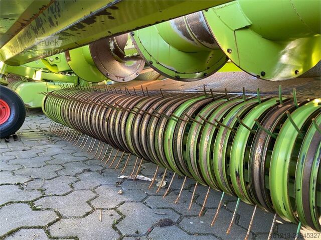 Máquina agrícola CLAAS PU 300 HD