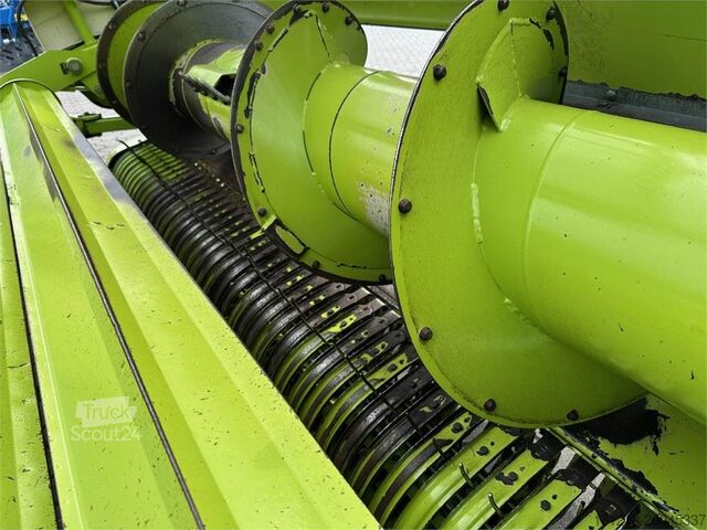 Máquina agrícola CLAAS PU 300 Pro T