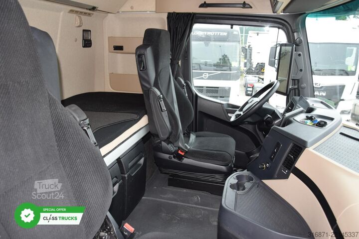 Standardowy ciągnik siodłowy MERCEDES-BENZ Actros 5 1845 BigSpace MirrorCam