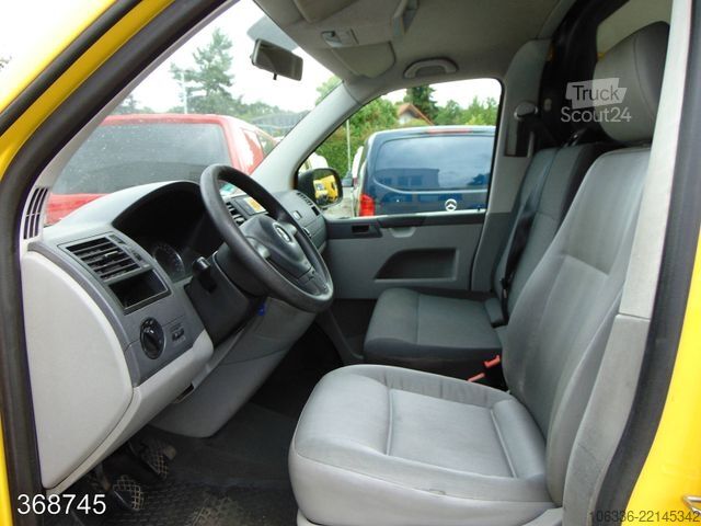 Slēgtais furgons VOLKSWAGEN T5 TRANSPORTER 2.0 TDI 3Sitzer -2x Schiebetür-