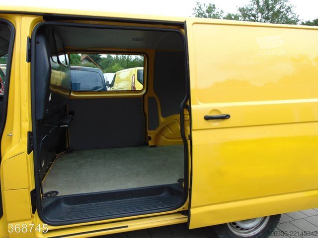 Slēgtais furgons VOLKSWAGEN T5 TRANSPORTER 2.0 TDI 3Sitzer -2x Schiebetür-