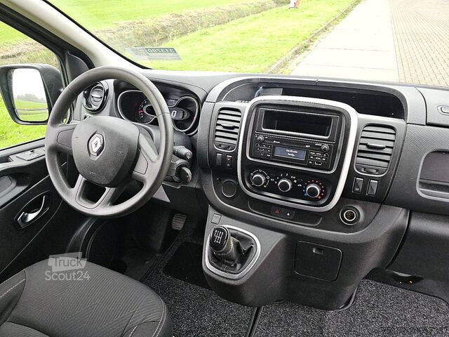 Camioneta familiar de techo alto RENAULT TRAFIC 2.0 DCI L1H1 LED Euro6 AC!