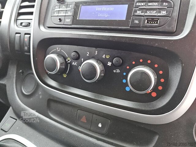 Camioneta familiar de techo alto RENAULT TRAFIC 2.0 DCI L1H1 LED Euro6 AC!