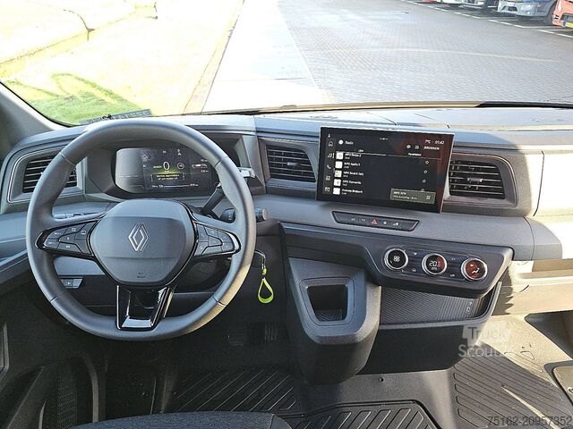 Camioneta familiar de techo alto RENAULT MASTER L3H2 404Km WLTP Navi