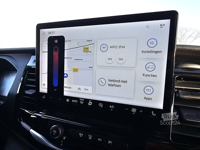 Carrinha de tejadilho alto FORD TRANSIT 2.0 L3H3 RWD Navi!