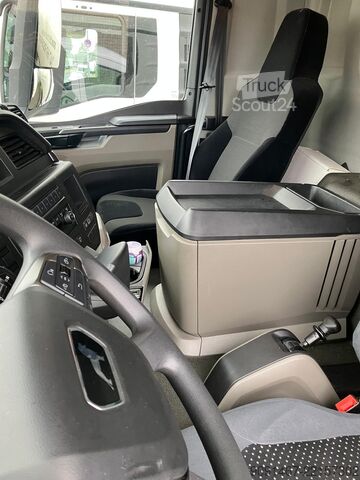 Camion frigorifique MAN TGS 1836