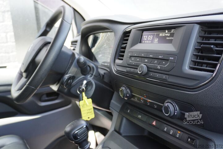 Bestelwagen Peugeot Expert 2.0 BlueHDI 120PK EURO 6 - Airco - Cruis...