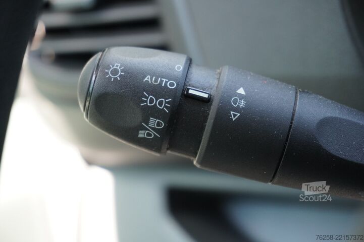 Bestelwagen Peugeot Expert 2.0 BlueHDI 120PK EURO 6 - Airco - Cruis...