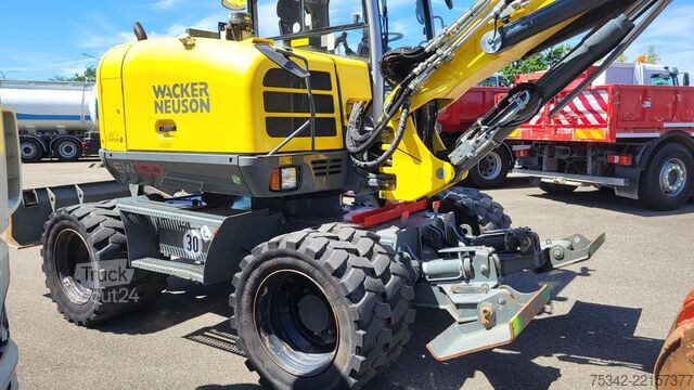 Ratinis ekskavatorius WACKER NEUSON EW100