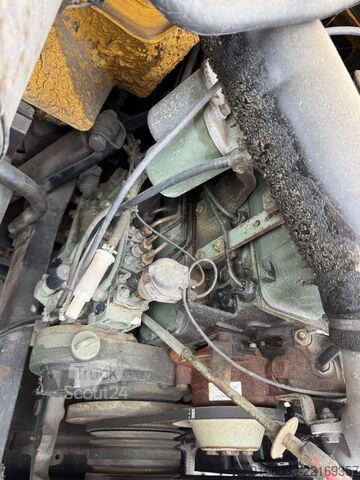 Speciallastbil Unimog 427/12 U1600 1990 Schlepper