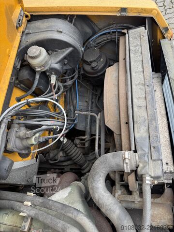 Speciallastbil Unimog 427/12 U1600 1990 Schlepper