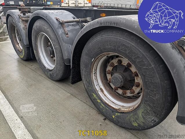 Transporte de contentores Turbos Hoet Tank chassis Gooseneck