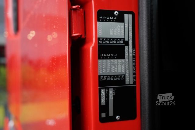 Standard nyergesvontató DAF XF 480 / LOW DECK / SUPER SPACE CAB / MEGA / 202