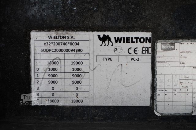 Camion jumbo VOLVO FH 460 / ZESTAW TANDEM / 120 M3 / PRZEJAZDOWY /