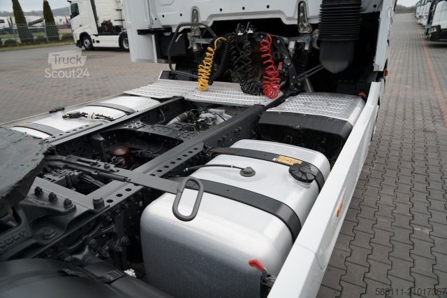 Tracteur routier standard MERCEDES-BENZ ACTROS 1851 / RETARDER  / GIGA SPACE  / EURO 6 /