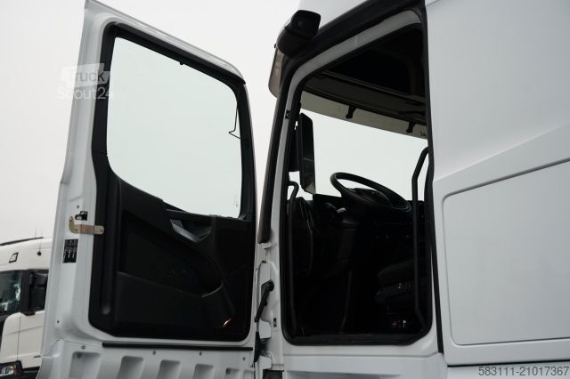 Tracteur routier standard MERCEDES-BENZ ACTROS 1851 / RETARDER  / GIGA SPACE  / EURO 6 /