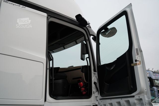 Tracteur routier standard MERCEDES-BENZ ACTROS 1851 / RETARDER / GIGA SPACE / EURO 6 /