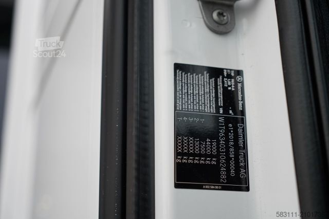 Tracteur routier standard MERCEDES-BENZ ACTROS 1851 / RETARDER  / GIGA SPACE  / EURO 6 /