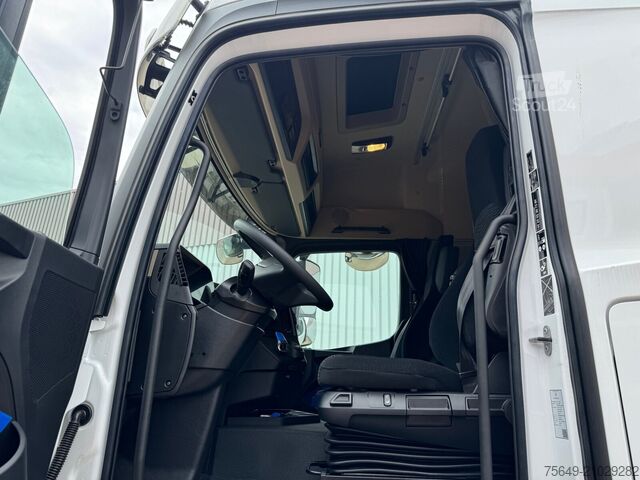 Lastbilchassi Mercedes-Benz Actros 2545 L 6x2 Actros 2545 L 6x2, Lenk-/Liftachse, StreamSpace, MultimediaCockpit