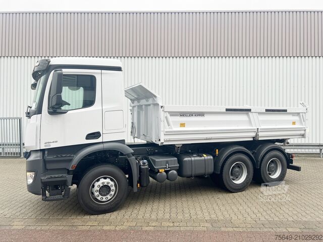 Driezijdige kipper Mercedes-Benz Arocs 2645 K 6x4 Arocs 2645 K 6x4, MultimediaCockpit, Bordmatik links