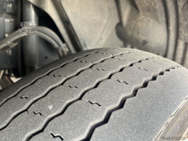 Pick-up van MAN TGL 7.180 4X2 BL TGL 7.180 4X2 BL mit LBW BÄR