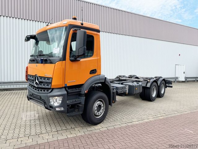 Châssis de camion Mercedes-Benz Arocs 2633 6x4 Arocs 2633 6x4, 2x Nebenantrieb