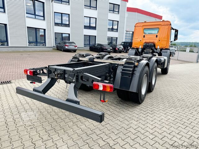 Châssis de camion Mercedes-Benz Arocs 2633 6x4 Arocs 2633 6x4, 2x Nebenantrieb