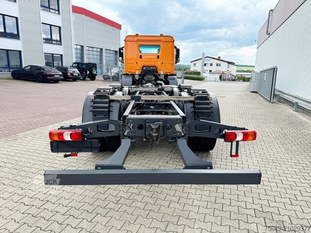 Châssis de camion Mercedes-Benz Arocs 2633 6x4 Arocs 2633 6x4, 2x Nebenantrieb