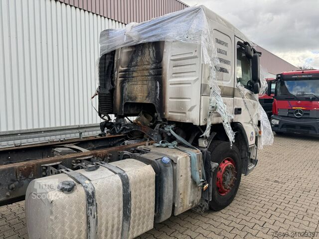 Châssis de camion  FM 380 6x4 R mit Brandschaden FM 380 6x4 R mit Brandschaden