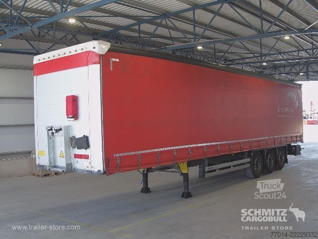 Semi-reboque aberto com lona Schmitz Cargobull Curtainsider Standard