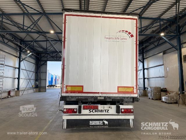 Semi-reboque aberto com lona Schmitz Cargobull Curtainsider Standard