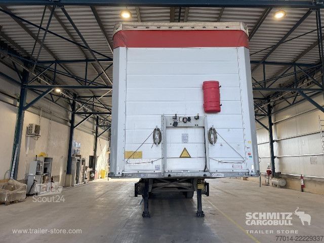 Semi-reboque aberto com lona Schmitz Cargobull Curtainsider Standard