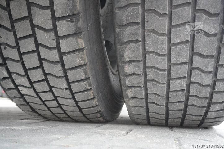 Car carrier truck Renault D16 / NEW Tow truck 7.7 m / 170 tho. km