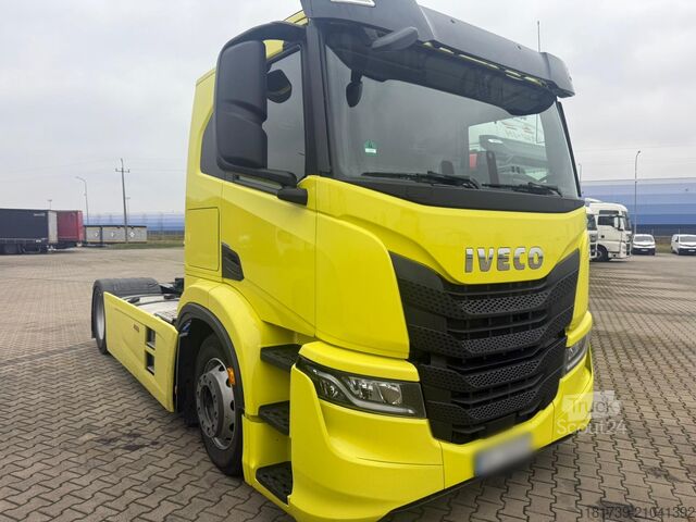 Standard tractor unit Iveco S-WAY 480 AT440 tractor unit / 2022